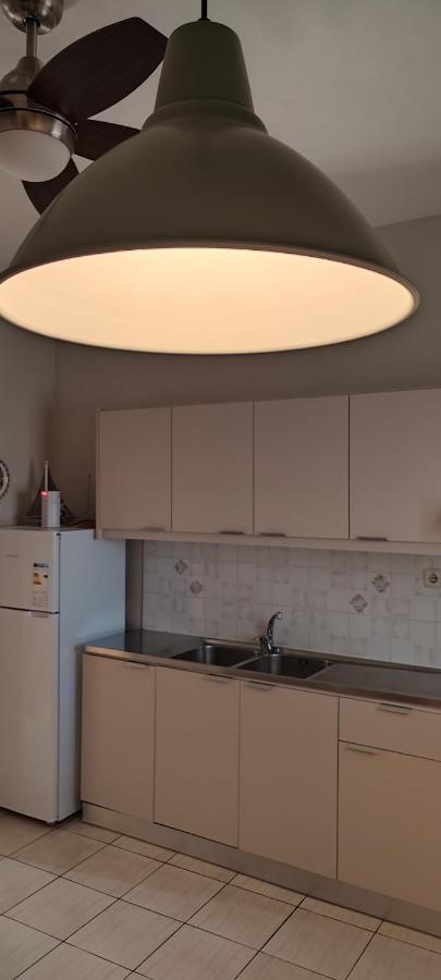 Niki Apartments Makrýgialos Eksteriør bilde