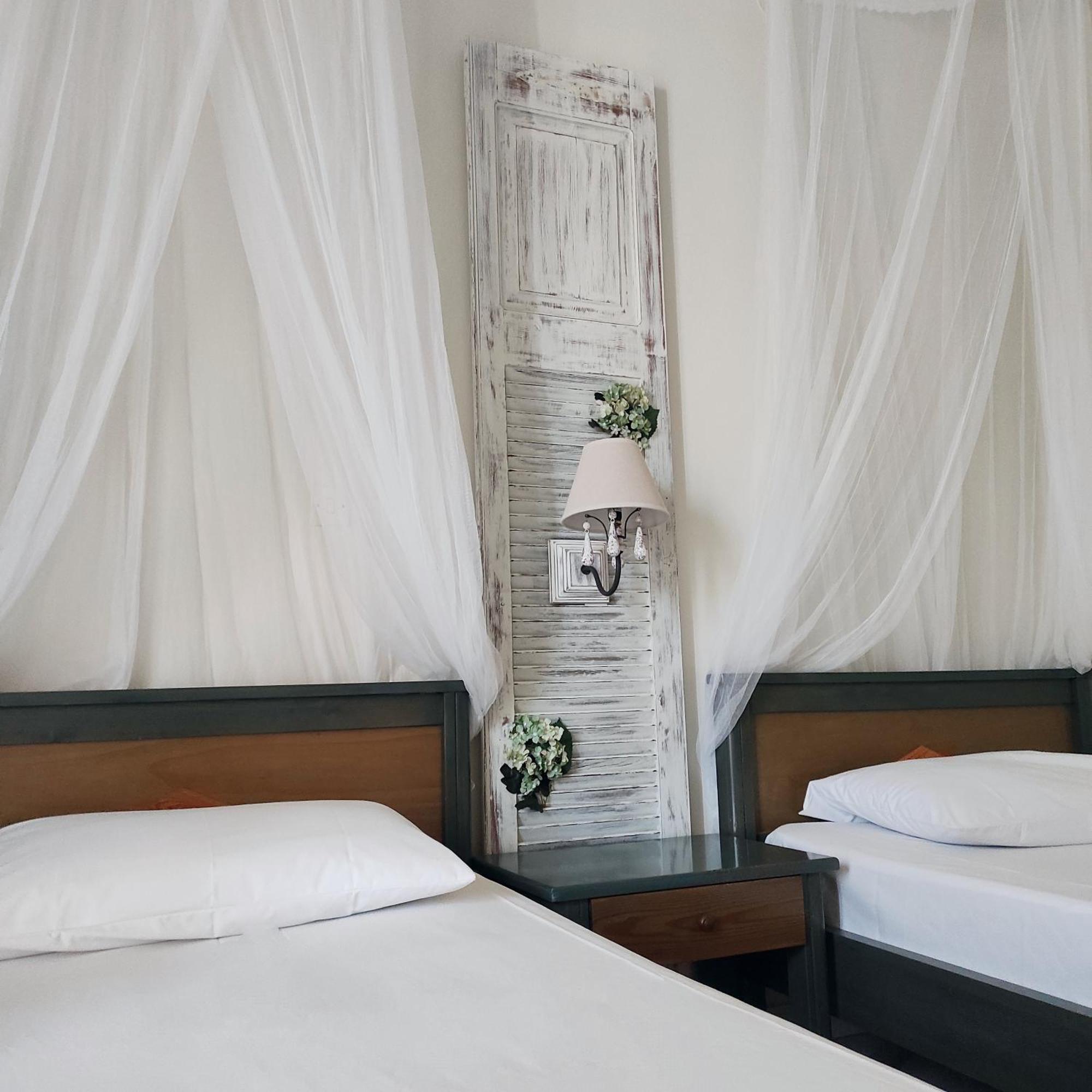 Niki Apartments Makrýgialos Eksteriør bilde